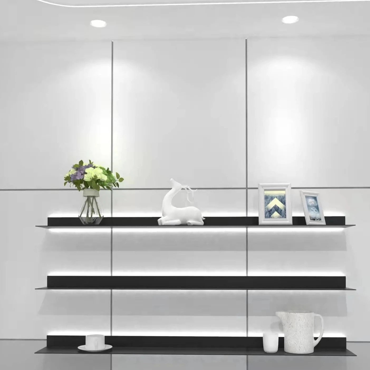 Etagère murale design flottante en métal lumineuse
