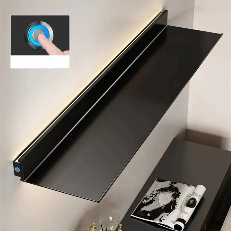 Etagère murale design flottante en métal lumineuse