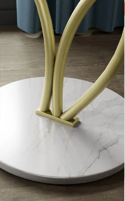 Etagere pour plantes  intérieur design sur pied central avec triple plateaux