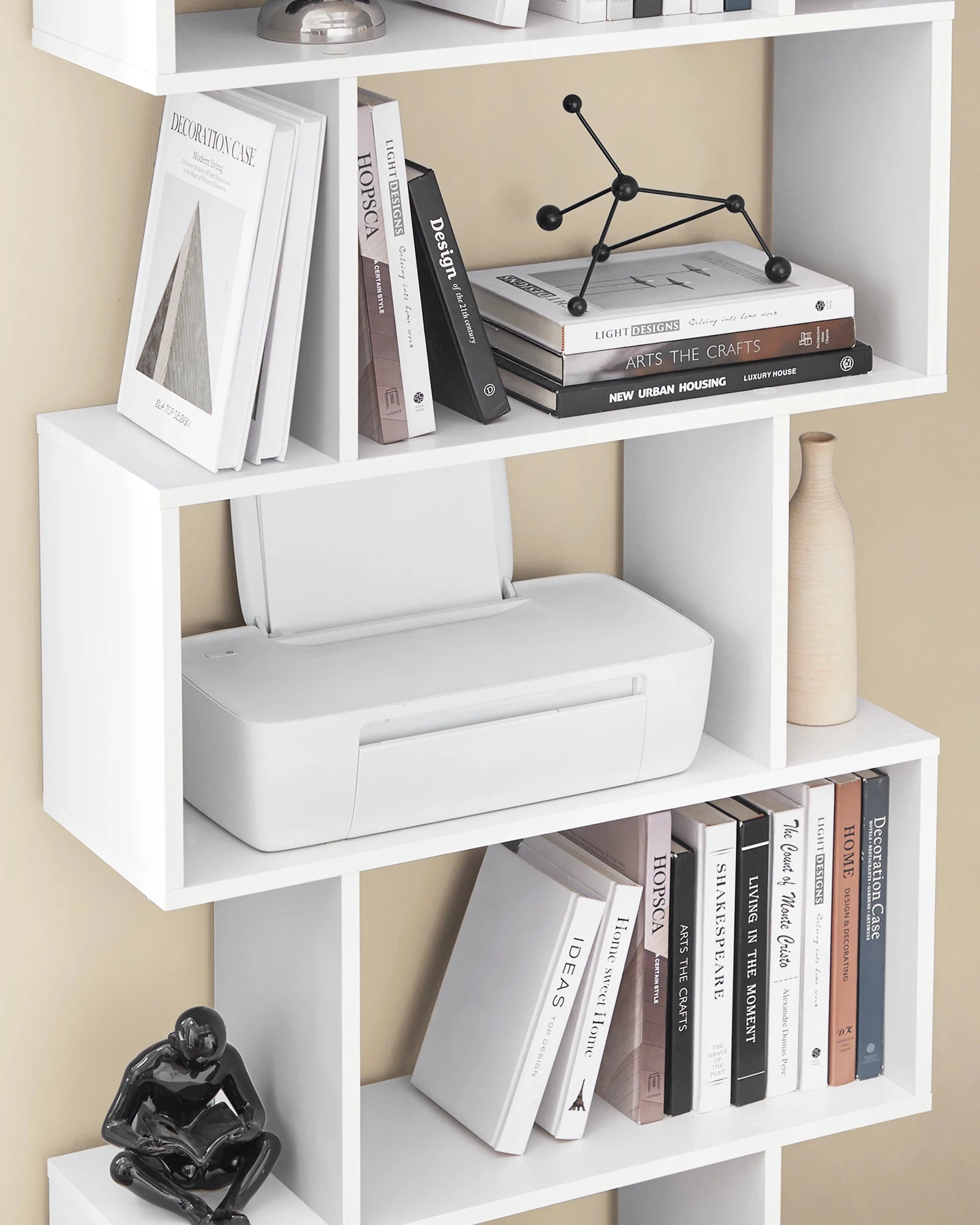Meuble de rangement design blanc à large compartiments pour optimiser et embellir votre pièce